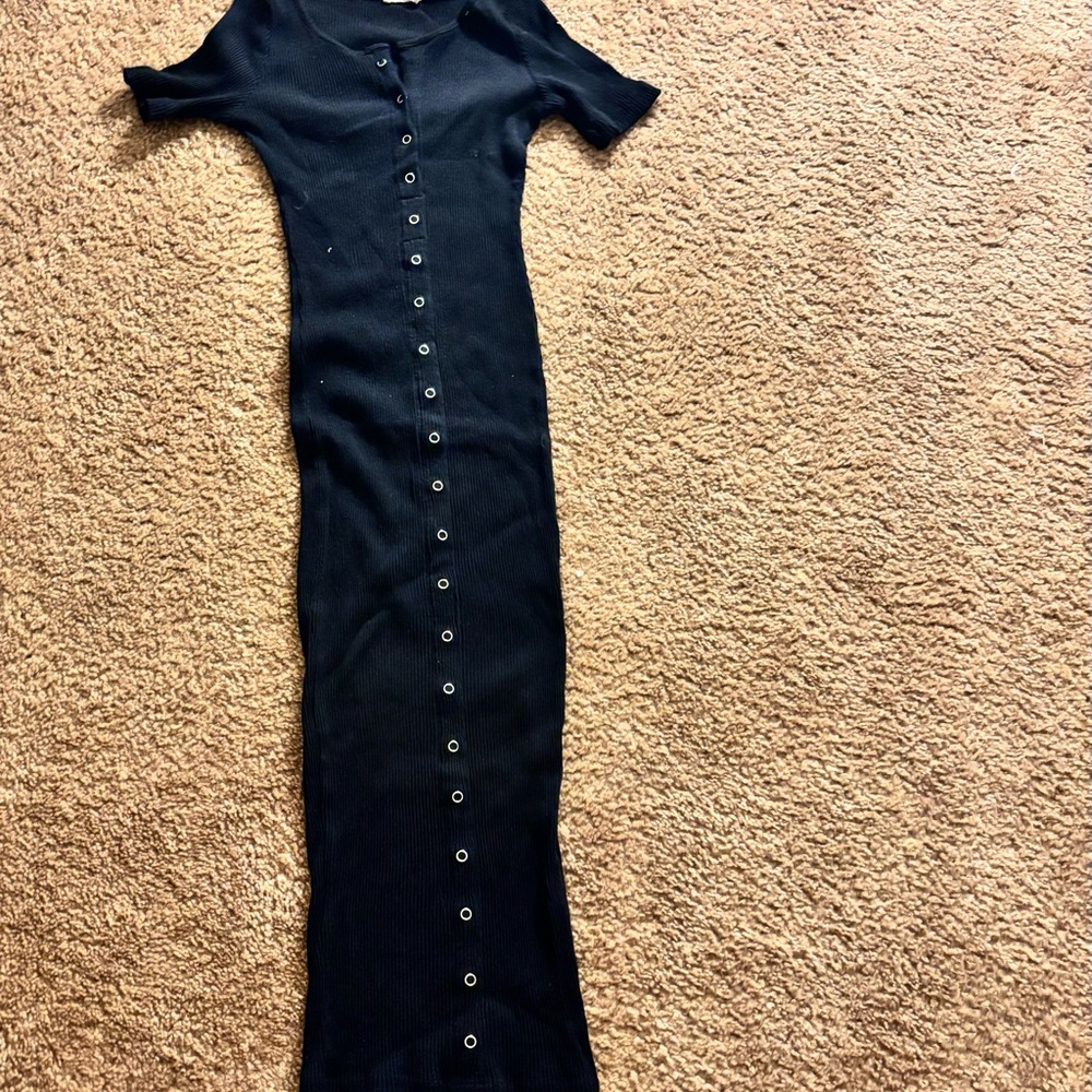 San Joy Black Button-Front Maxi Dress